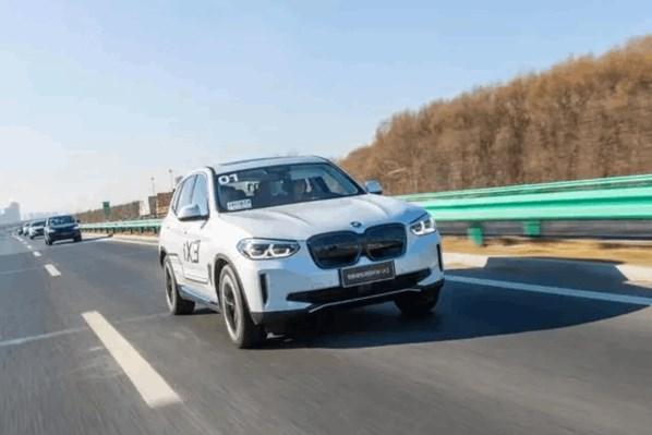 最熟悉的陌生人 感受BMW iX3的魅力