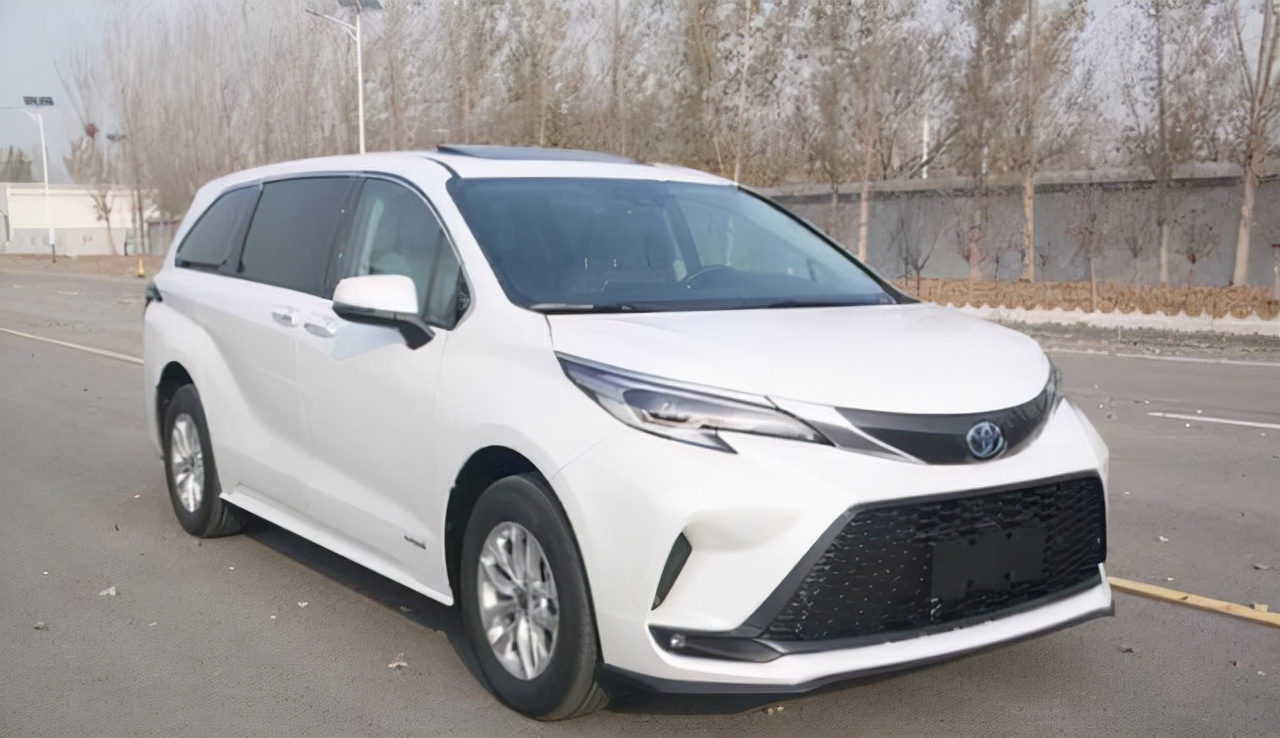 赛那“亲兄弟”来了,外观更运动名为Granvia,不玩套路能好卖吗