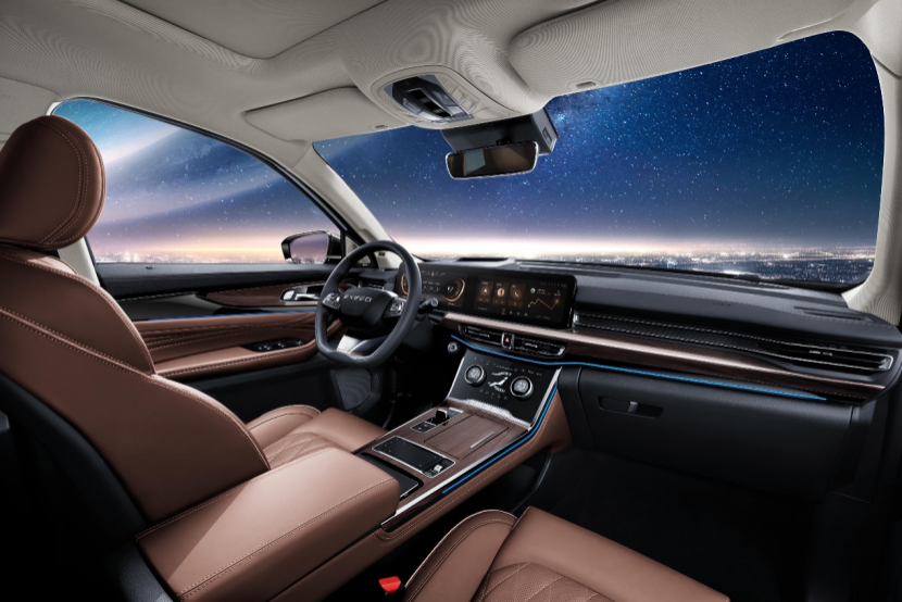 20万级国产大七座SUV 星途揽月400T上市