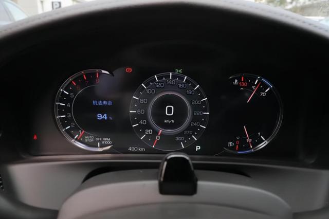 全系2.0T+10AT,优惠10万的凯迪拉克CT6,为啥你们都不要?