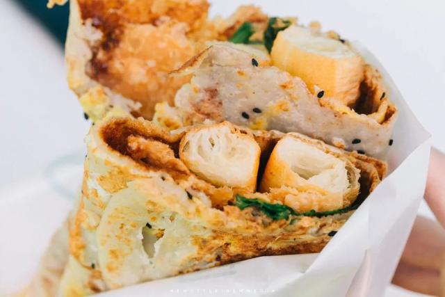 快上车，带你体验上海首批试运营流动餐车，小小餐车竟然内有乾坤