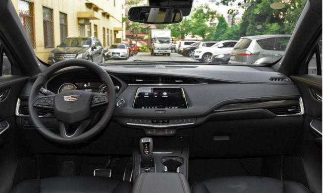 20多万“性能SUV”混战,锐际、XT4、探岳谁“能打”