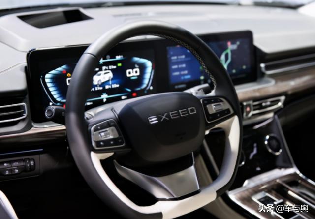 星途揽月上市，搭载自主研发2.0T发动机，起售价16.89万