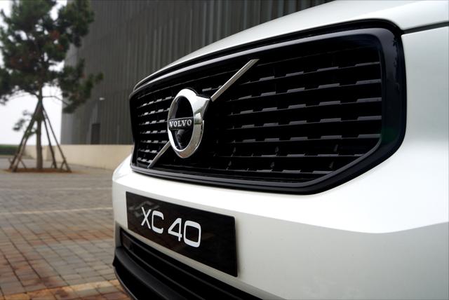 试XC40 T5：忘记350牛米和8AT，此时我只想做格调的舔狗