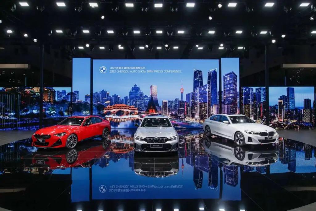 新BMW 3系上市 科技增持的运动经典市场前景如何?