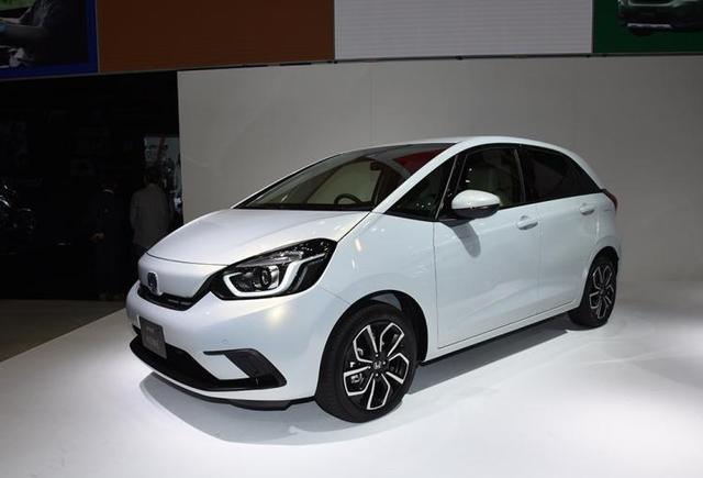 车动态:新奥迪A4L实车;丰田推GR卡罗拉;新飞度动力曝光