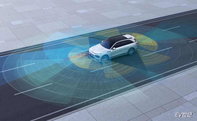 五座布局/超大连屏 小鹏G9内饰首发