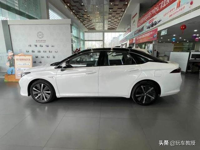 本田新车绎乐上市,16.78万起!是换标车?