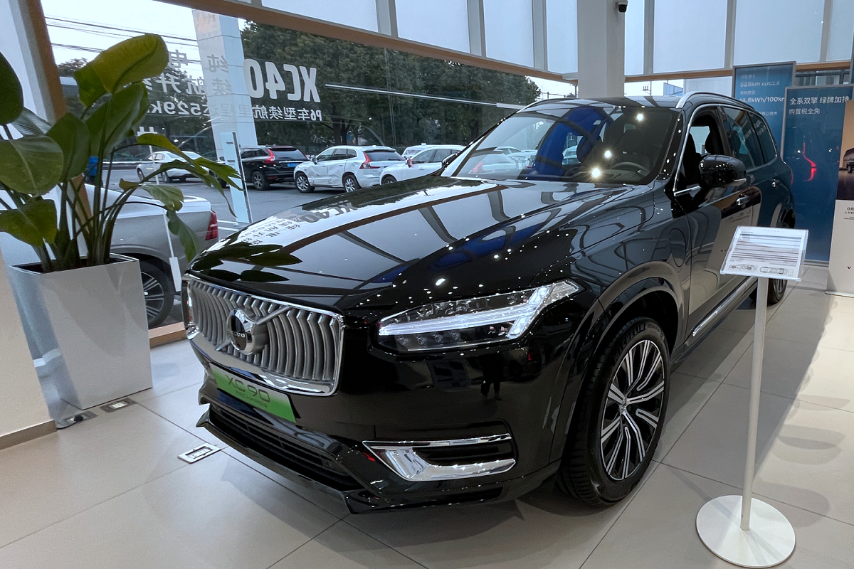 沃尔沃XC90探店：这台热度猛涨的中大型豪华SUV，藏有多少秘密？