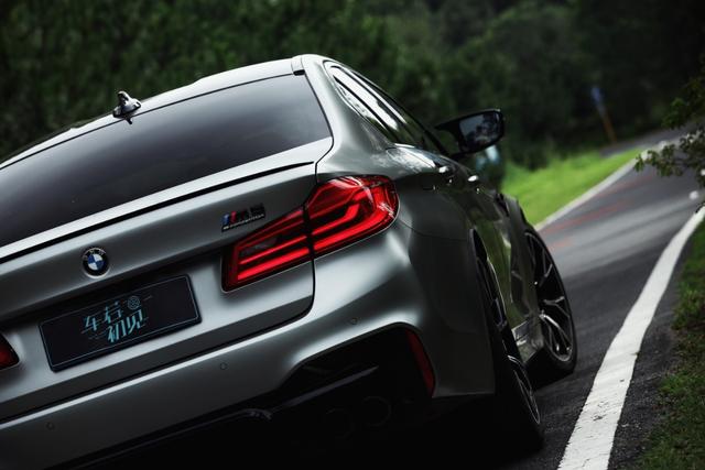 暴躁的宝藏 BMW M5 雷霆版