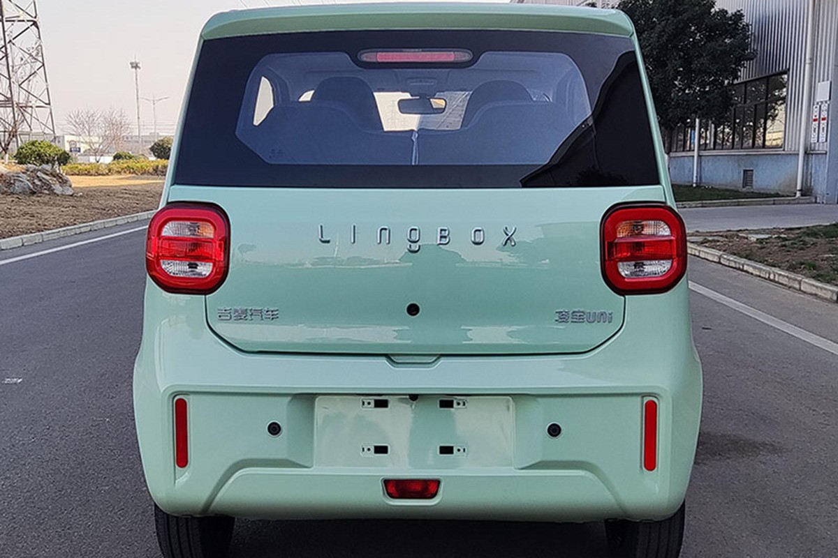 3.88万起，造型很“MINI”，名字很“长安”，带你看凌宝uni