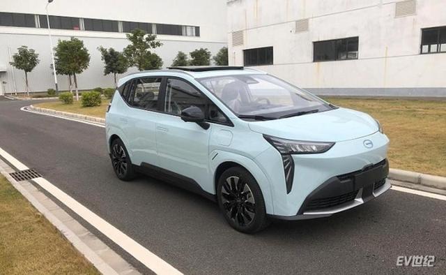 广汽埃安AION Y/Y Pio量产版曝光 延续展车设计理念