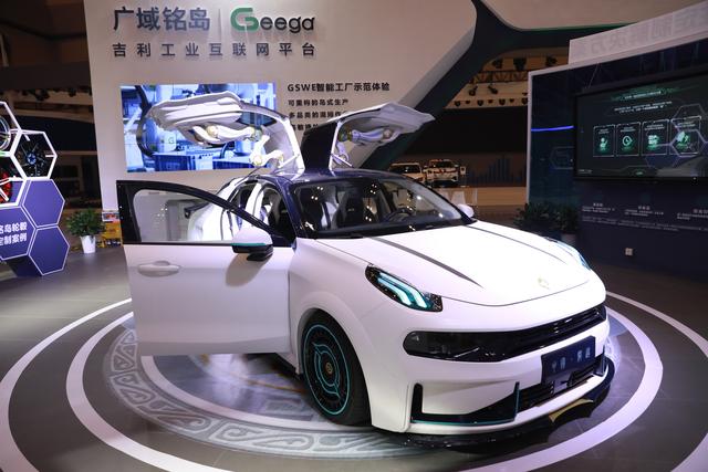 被玩坏的蝴蝶门、鸥翼门，将成为国产车的热门配置？