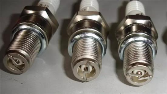 车上这些部件坏了不用去4S店更换，小心“被坑”