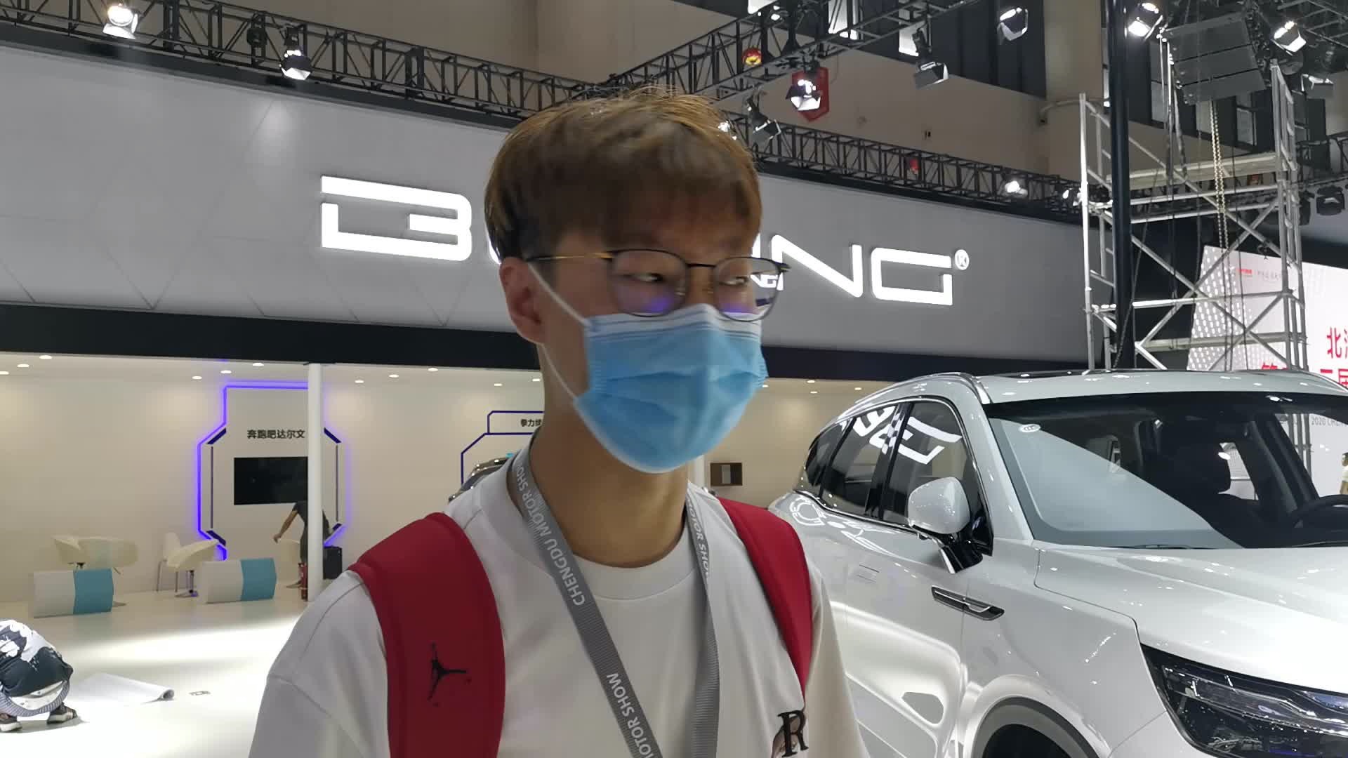 【视频】车展探馆Vlog：如何能体现BEIJING-X7的装载能力，看看展车内的“货物”就明白了