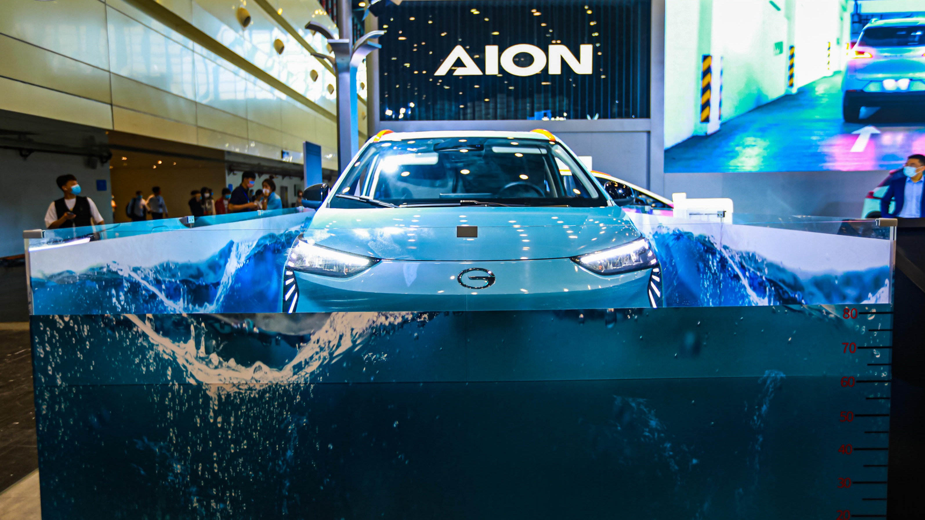 水淹也不怕，“星际母舰纯电SUV”AION V Plus郑州上市，17.26万元起售