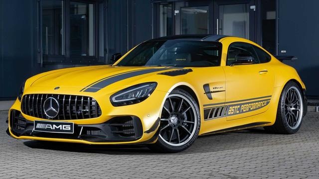 风格更犀利 老外爆改AMG GT R 狂飙903马力