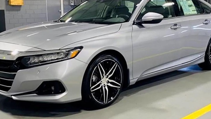 20万预算该选谁?福特蒙迪欧VS本田雅阁谁更值得买