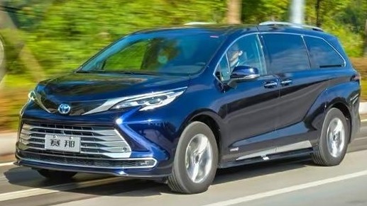 自主品牌崛起？上汽大通MAXUS G90对比丰田赛那SIENNA