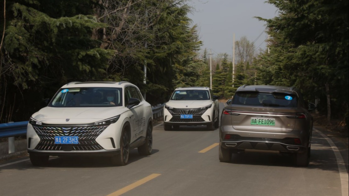 国内车市有多卷？上汽荣威超混eRX5试驾体验不输“3.0T豪华车”！