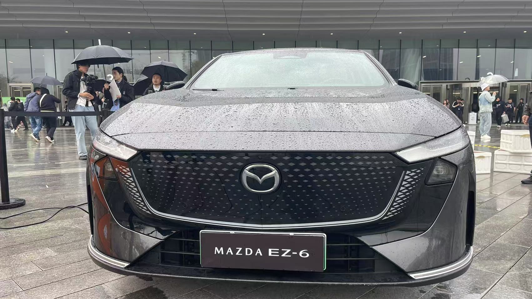 13.98万元起，MAZDA EZ-6上市，带电后驱有看头