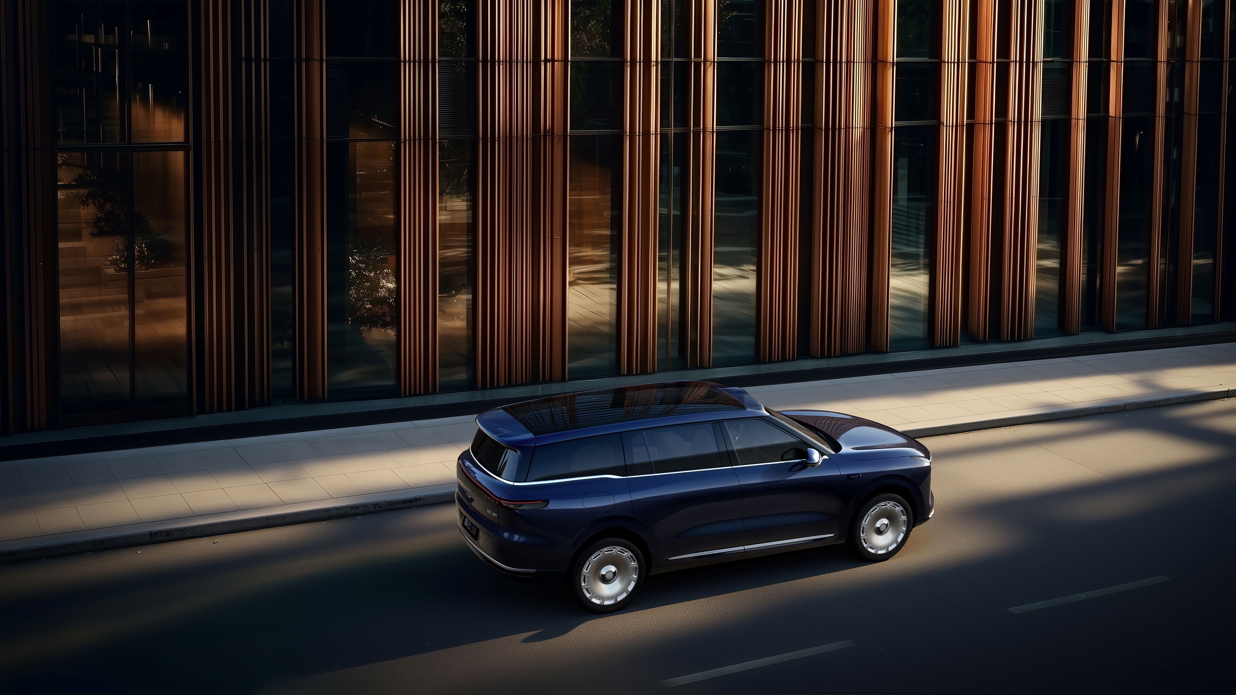 智己LS9与LS6如何重新定义“旗舰”与“爆品”?