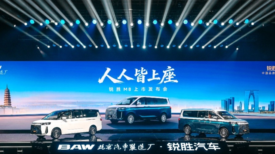 卖12.98万的“国民MPV”，第三排竟比GL8还舒服？