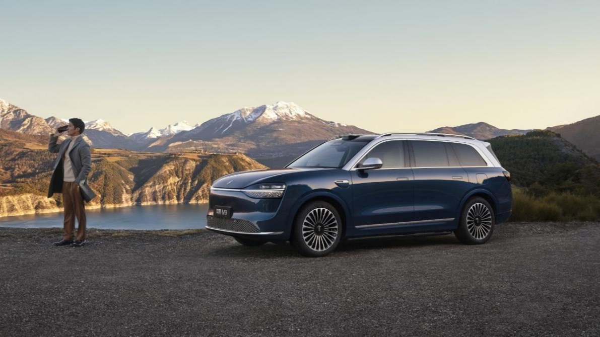 再获权威奖项，问界汽车智享服务体系斩获2025年金扳手大奖