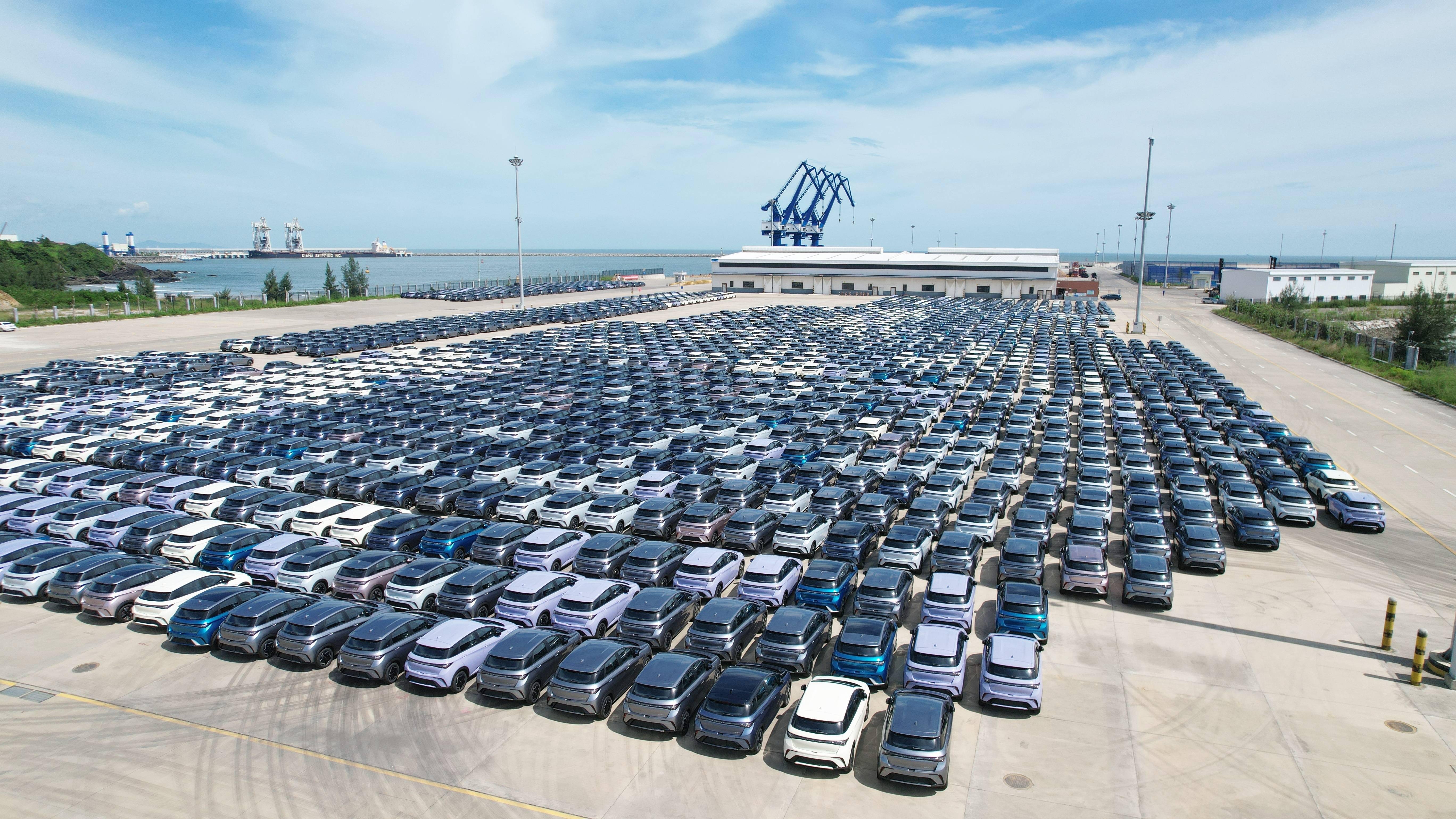 2026首月销量盘点，吉利反超比亚迪，华米领衔新势力