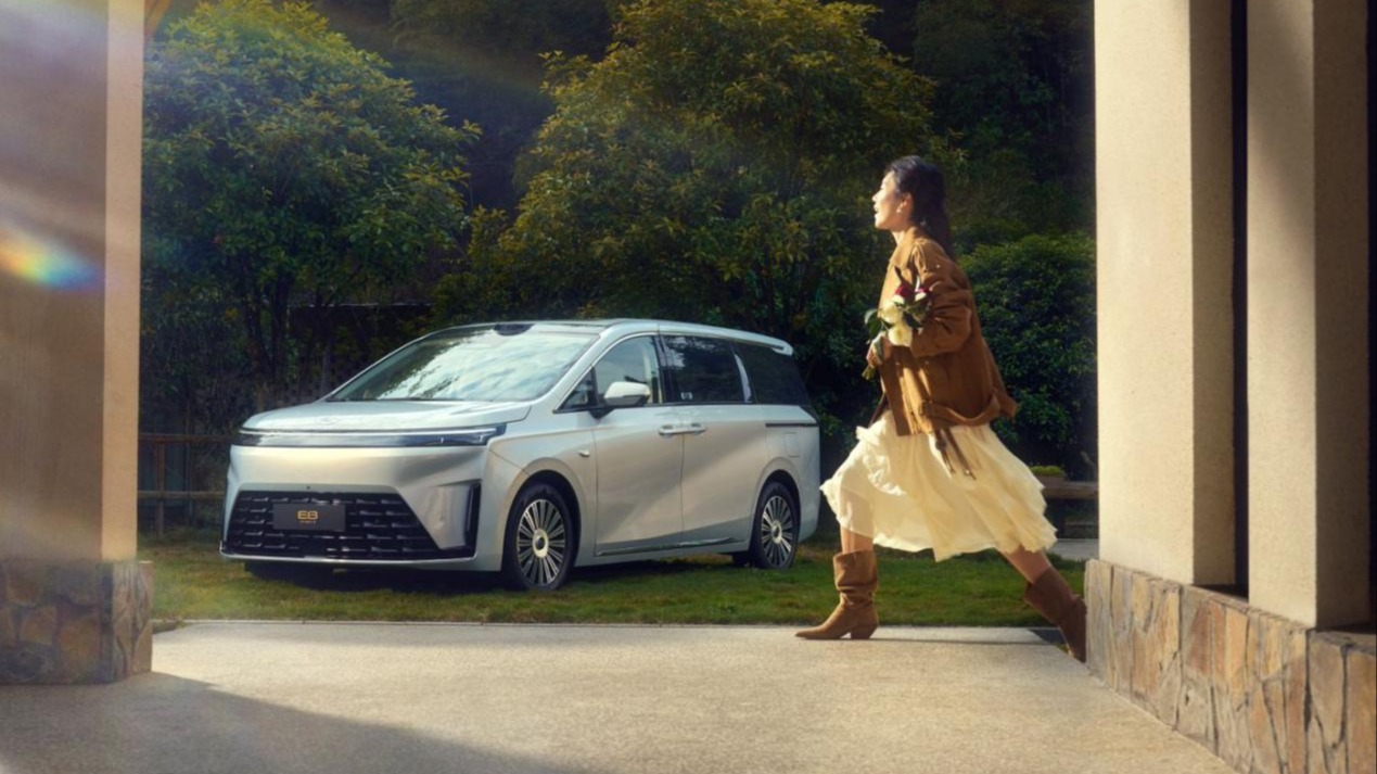 美好满程，全新一代传祺向往E8 PHEV北京车展首发亮相