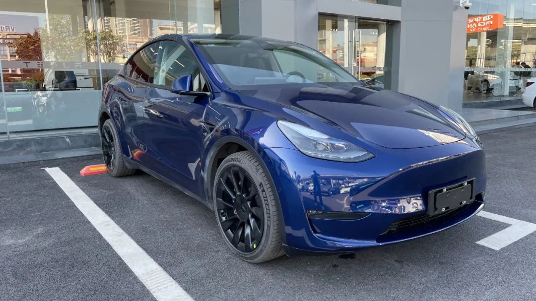 选择大众还是特斯拉？ID.4 CROZZ对比Model Y！
