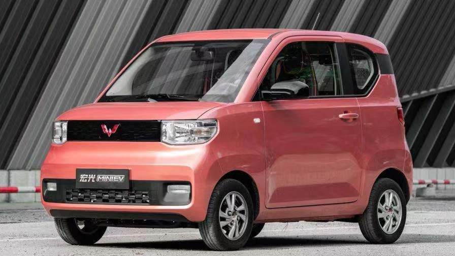 小毛病无所谓,价格好颜值高才是王道,这就是宏光MINI EV