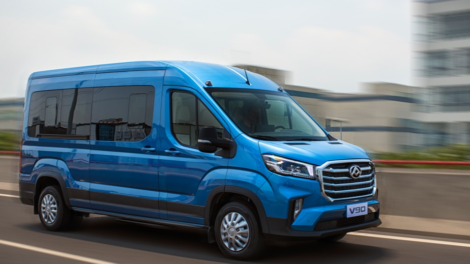 硬件齐全、软件超前,上汽大通MAXUS V90智驾辅助有点东西