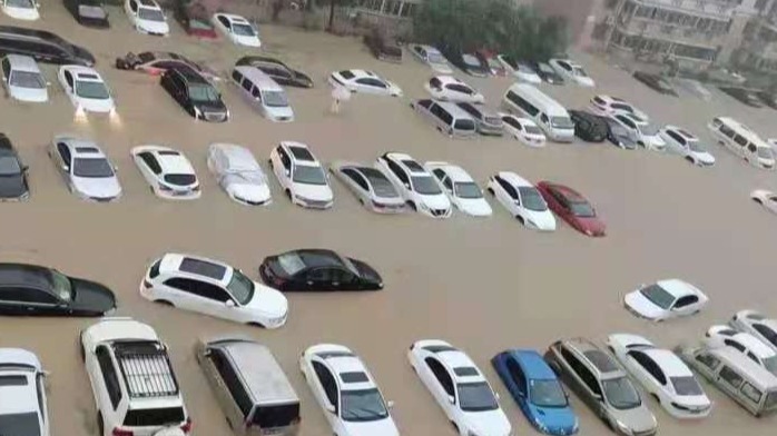 河南突降暴雨 风雨无情见真情 多家车企率先驰援河南