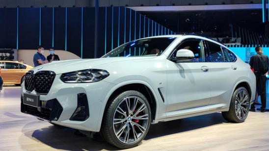 全新宝马X4迎来国内首秀,来看看这是你心目中的那个BMW吗?