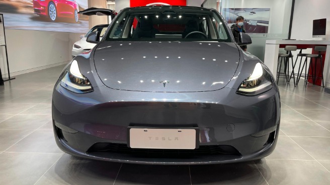 2021年新能源轿车排行：比亚迪汉第4，小鹏P7第9，Model 3呢？